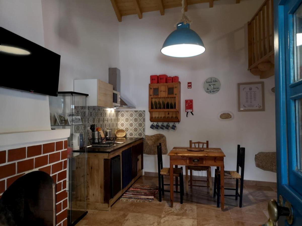 モンサント Casa Do Guardadoヴィラ エクステリア 写真