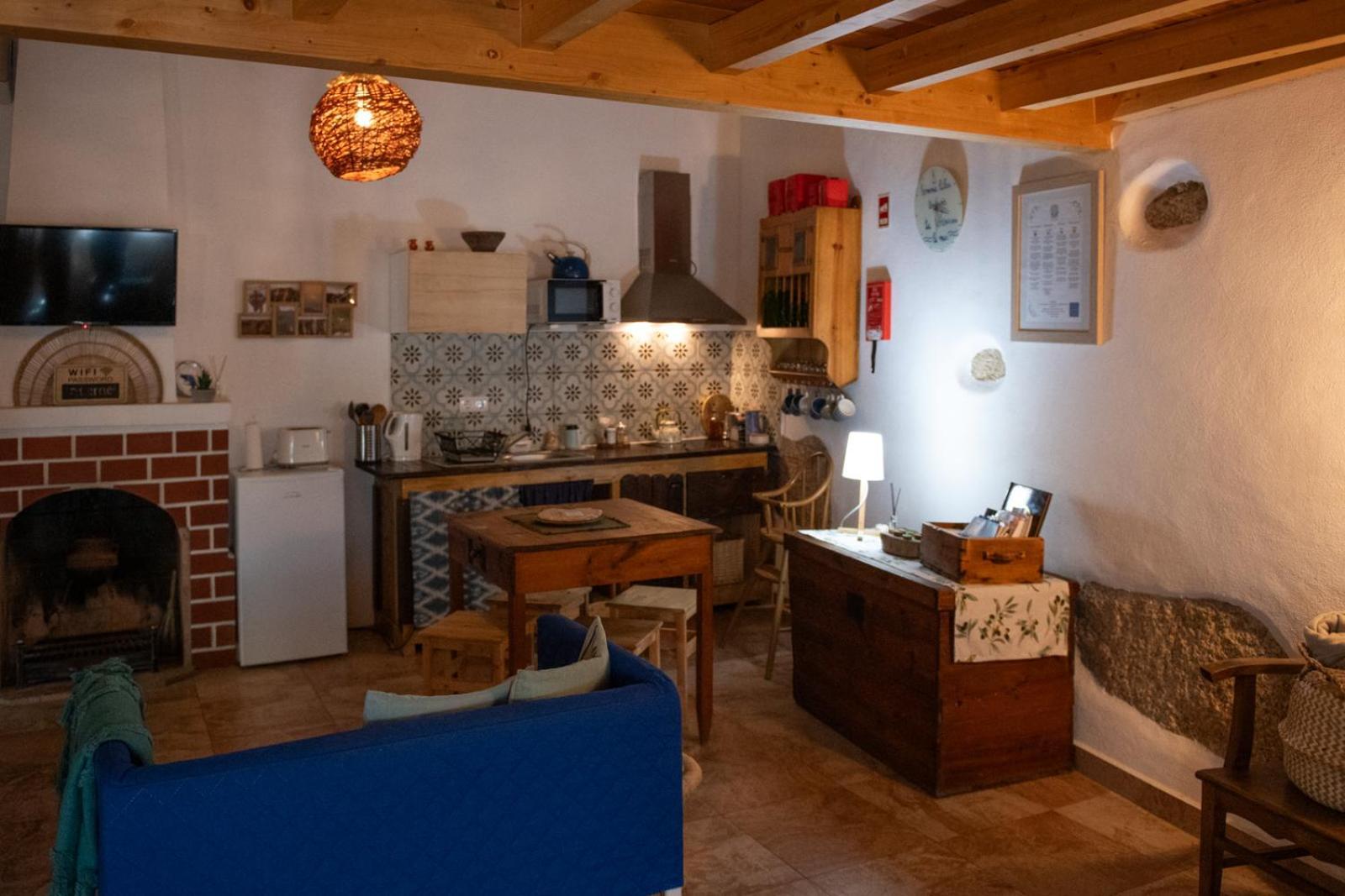 モンサント Casa Do Guardadoヴィラ エクステリア 写真
